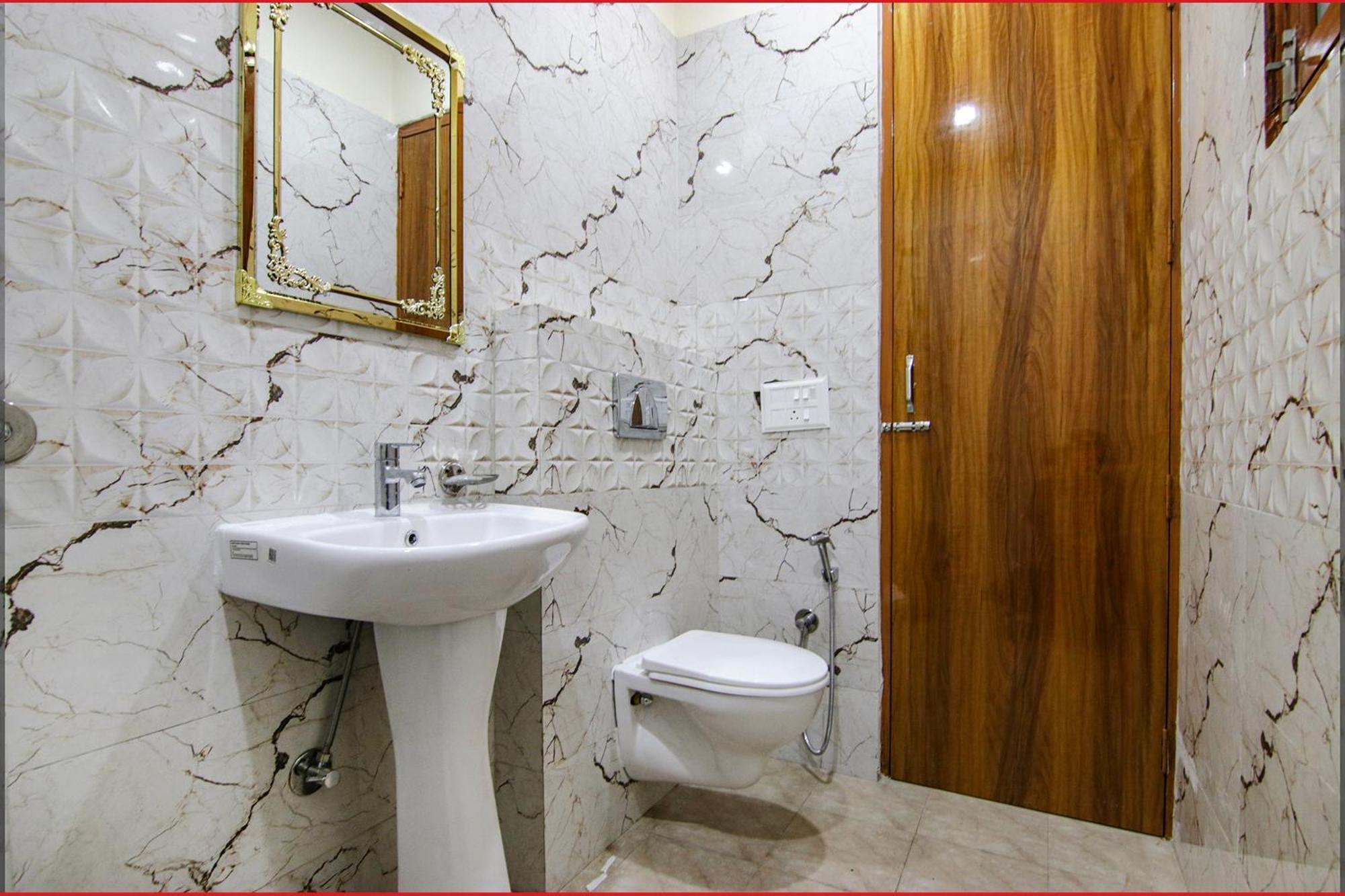 Fabhotel Hc South Crown Mohali Екстериор снимка
